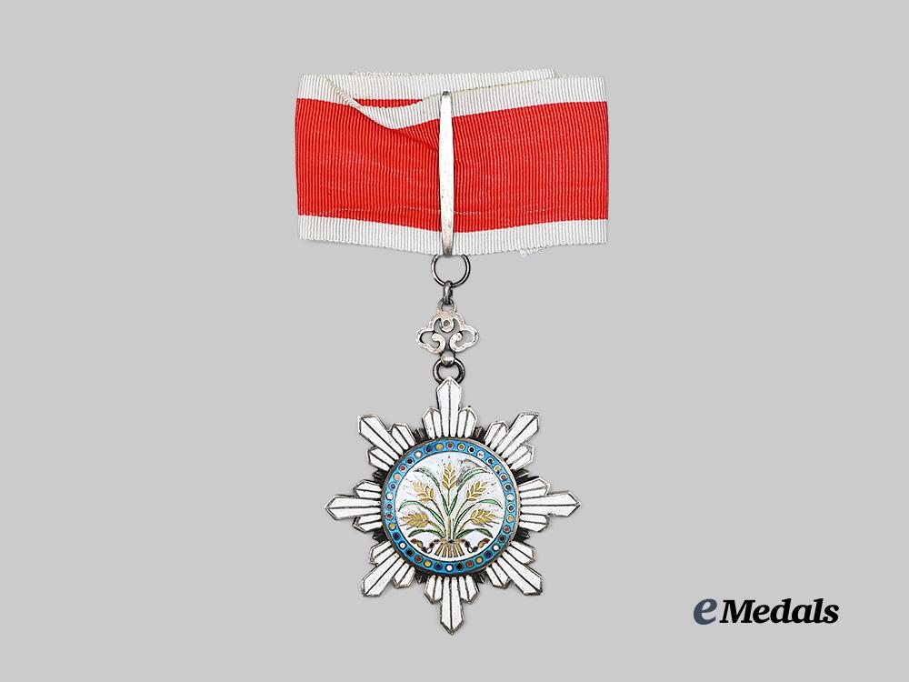 china,_republic._an_order_of_the_golden_grain,_third_class,_c.1920_e_medals__w8611_2