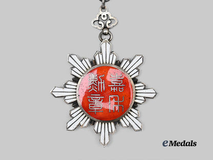 china,_republic._an_order_of_the_golden_grain,_third_class,_c.1920_e_medals__w8611_5