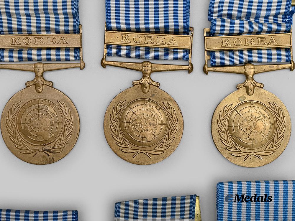united_nations._a_lot_of_nine_united_nations_service_medals_for_korea_e_medals__w8621_3