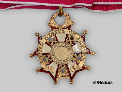 united_states._a_legion_of_merit,_commander_with_case&_carton,_c.1975_e_medals__w8666_6