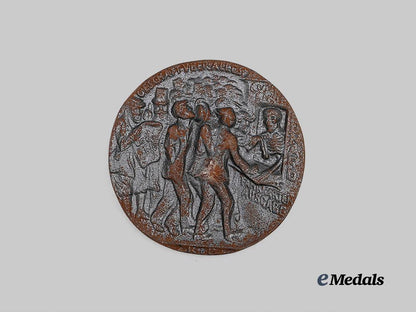 united_kingdom._a_sinking_of_the_lusitania_medallion_in_carton_e_medals__w8683_7