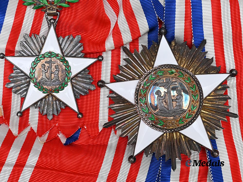 liberia._a_humane_order_of_african_redemption,_grand_cross_set,_c.1930_e_medals__w8710_2