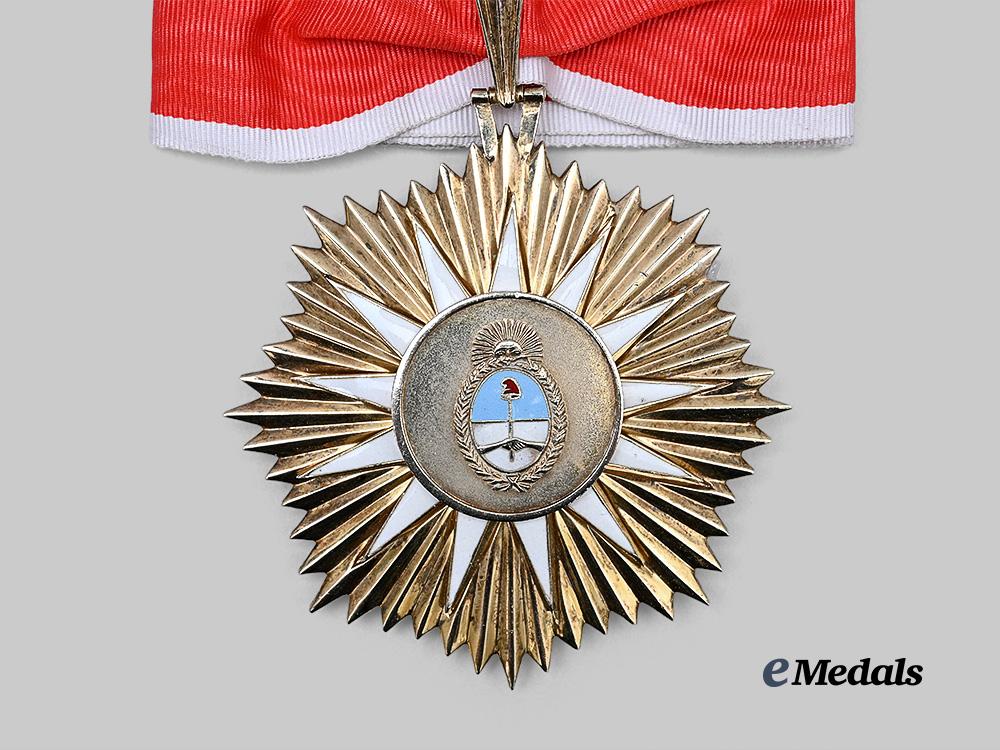 argentina,_republic._an_order_of_may,_commander,_c.1960_e_medals__w8713_3