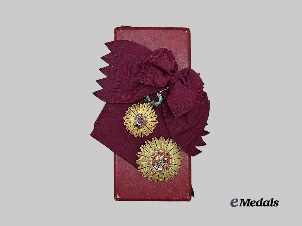 peru._an_order_of_the_sun,_grand_cross,_c.1940_e_medals__w8714_5