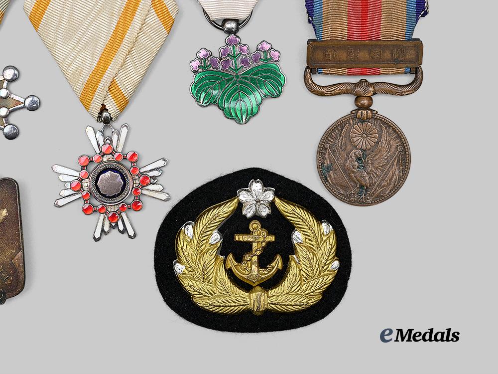 japan,_empire._a_lot_of_orders,_decorations_and_insignia_e_medals__w8718_3