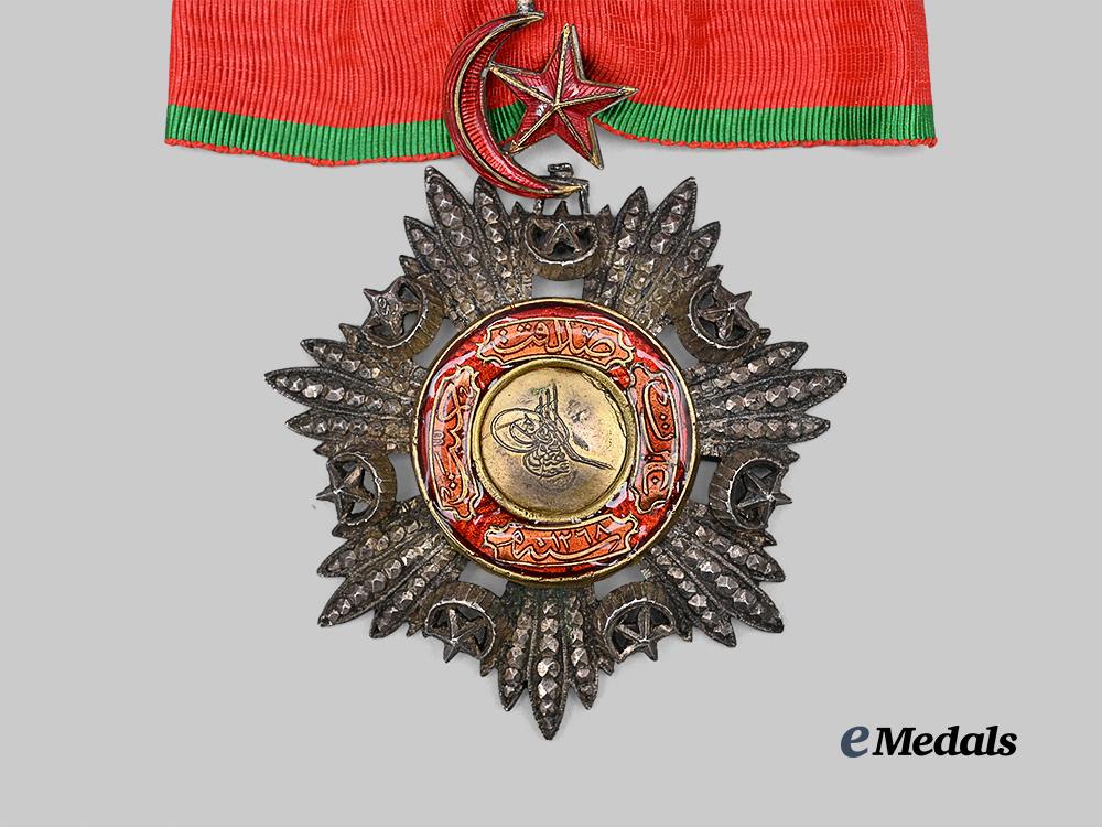 turkey,_ottoman_empire._an_order_of_medjidie,_third_class_commander's_badge,_c.1900_e_medals__w8726_3