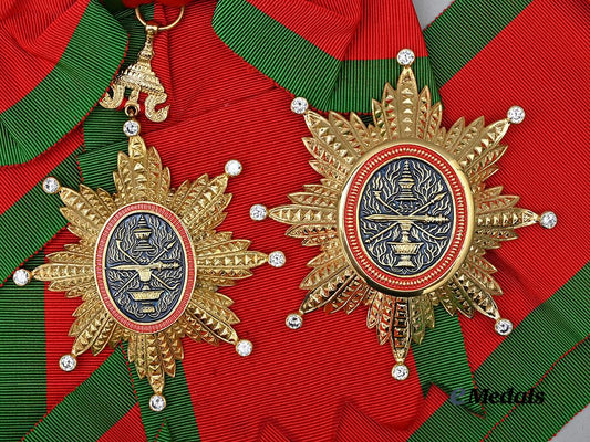 cambodia,_kingdom._a_royal_order_of_cambodia,_i_class_grand_cross_set,_modern_issue_e_medals__w8738_2