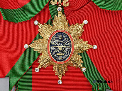 cambodia,_kingdom._a_royal_order_of_cambodia,_i_class_grand_cross_set,_modern_issue_e_medals__w8738_4