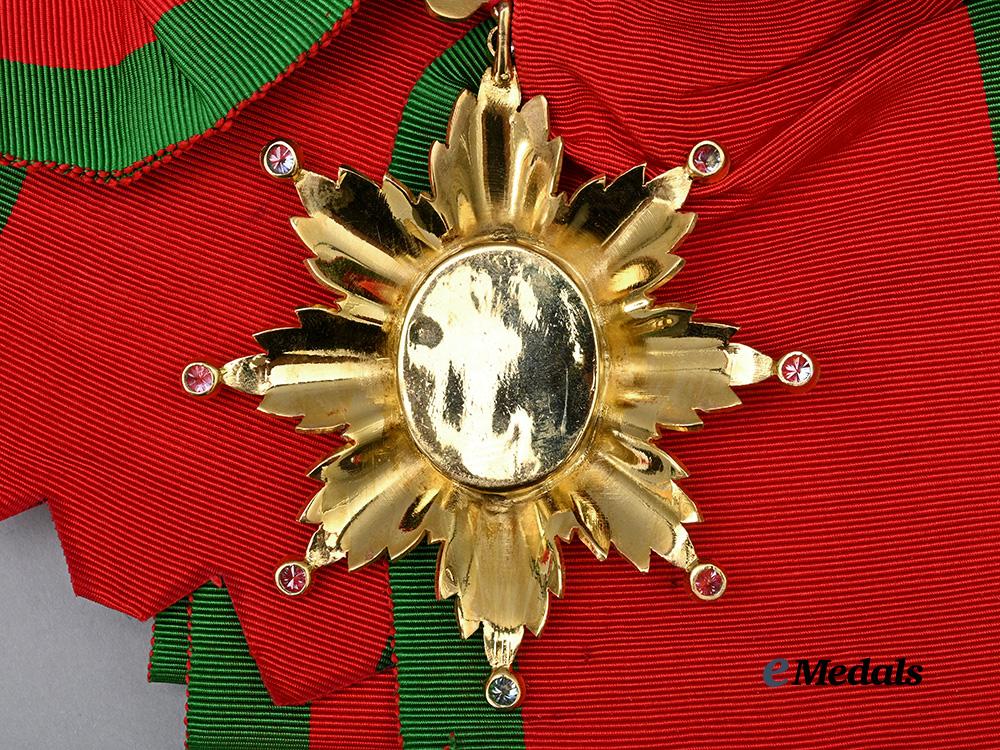 cambodia,_kingdom._a_royal_order_of_cambodia,_i_class_grand_cross_set,_modern_issue_e_medals__w8738_6