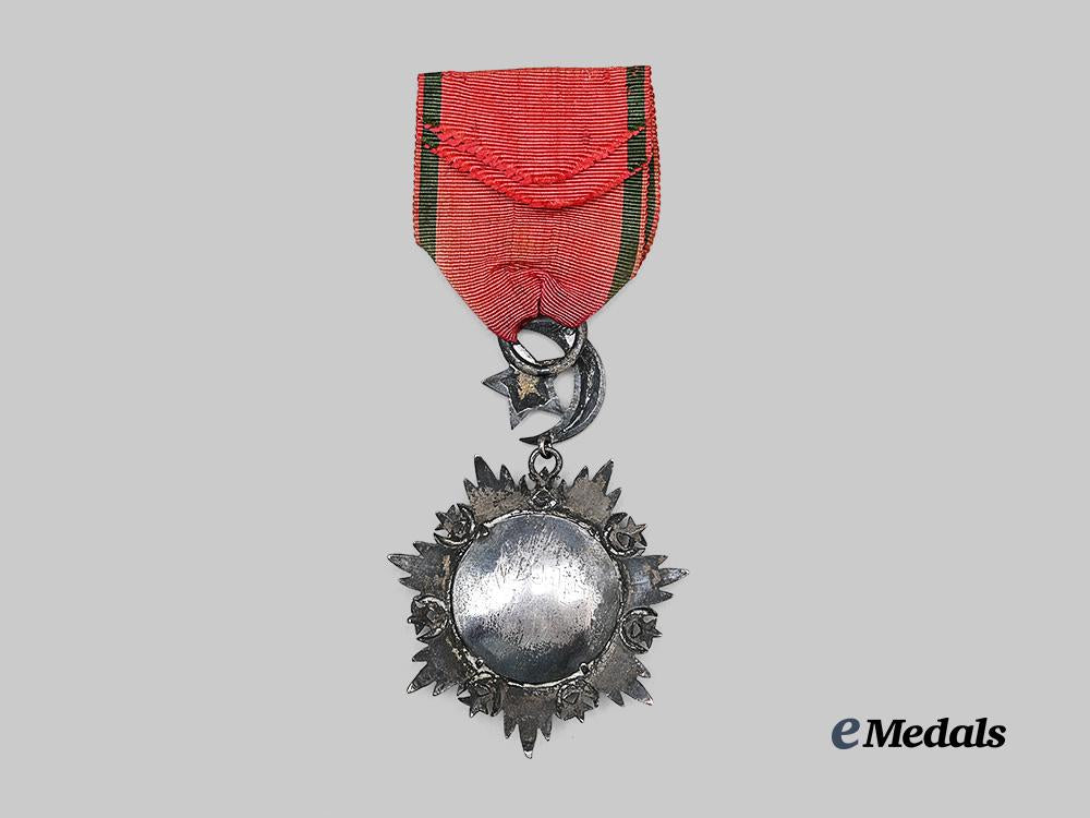 turkey,_ottoman_empire._an_order_of_the_medjidie,_v_class,_crimea_war_issue,_c.1860_e_medals__w8739_4