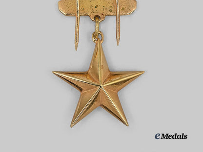 cuba._hero_of_the_republic_of_cuba_award_to_brigadier_general_víctor_e._schueg_colás._e_medals__w8748_6