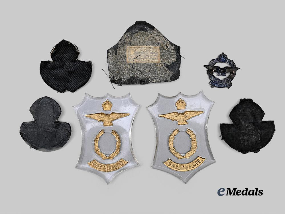 australia,_commonwealth._a_lot_of_air_force_insignia_e_medals__w8758_3