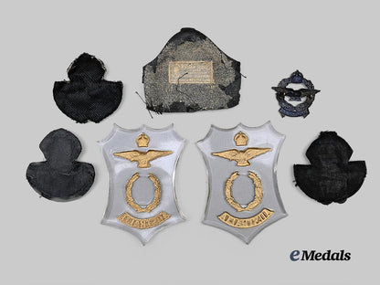 australia,_commonwealth._a_lot_of_air_force_insignia_e_medals__w8758_3