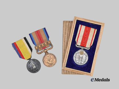 japan,_imperial._a_lot_of_three_medals_e_medals__w8762_4