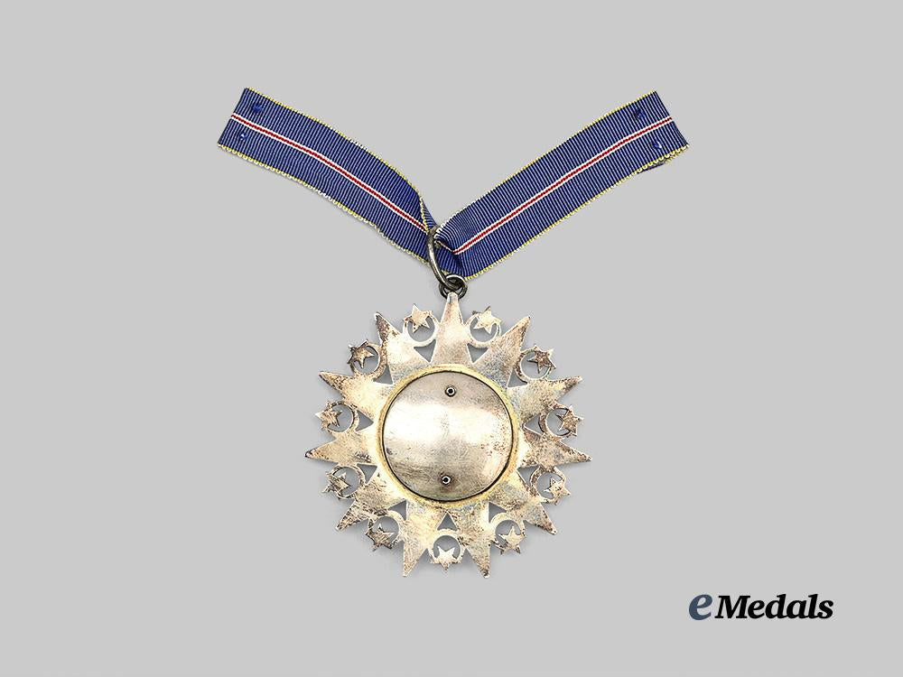 malaysia,_federation._an_order_of_the_defender_of_the_realm,_commander's_set,_c.1960_e_medals__w8777_6