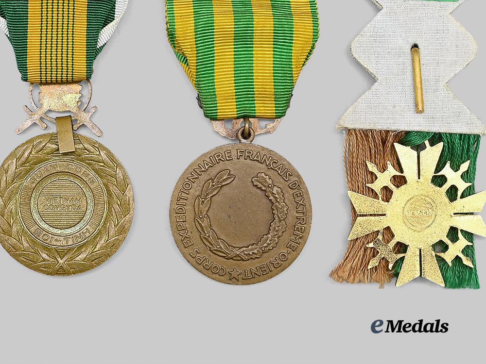 vietnam,_republic._a_lot_of_awards&_medals_e_medals__w8780_5
