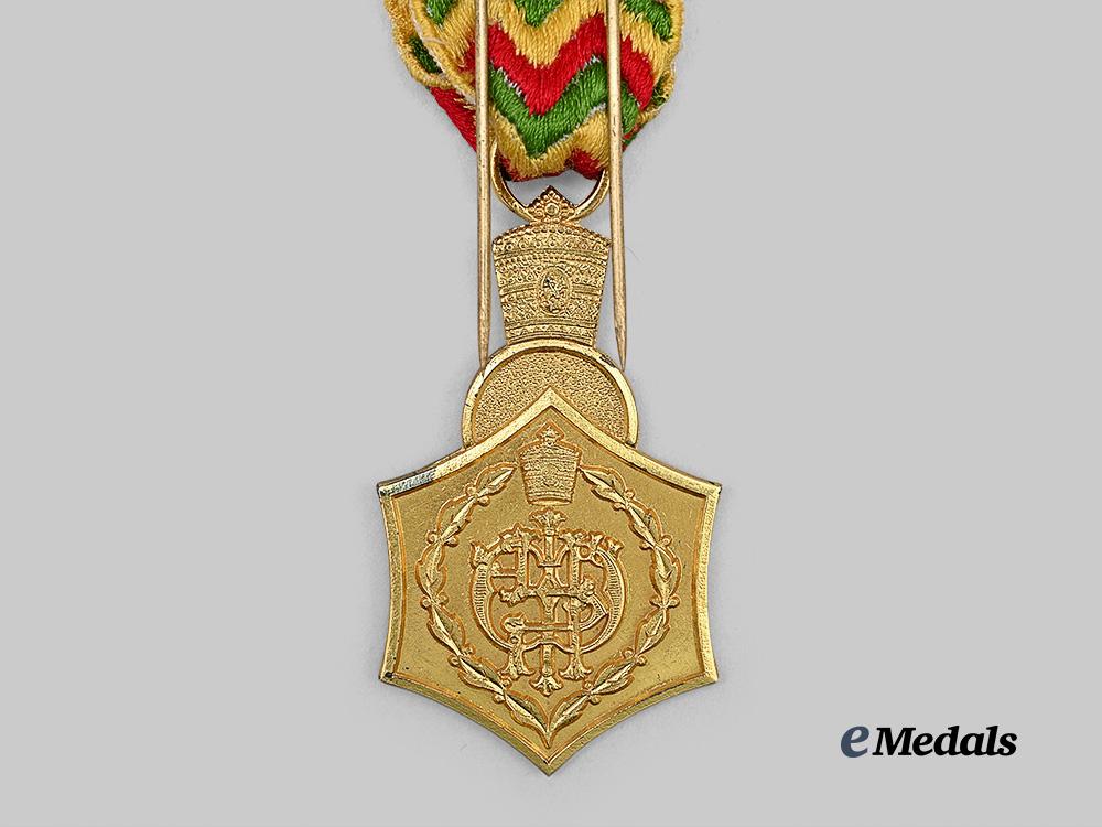 ethiopia,_kingdom._a_rare_military_academy_medal,_first_class_gold_grade,_c.1955_e_medals__w8787_8