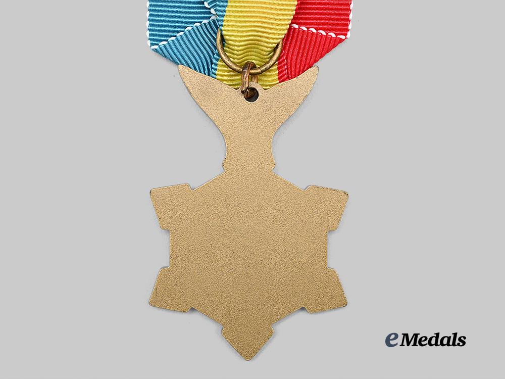 united_states._a_navajo_nation_war_service_medal_e_medals__w8794_5