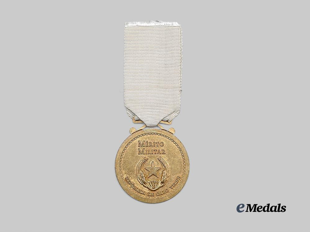 cape_verde,_republic._a_jaime_mota_medal_of_military_merit,_fist_class_e_medals__w8797_4