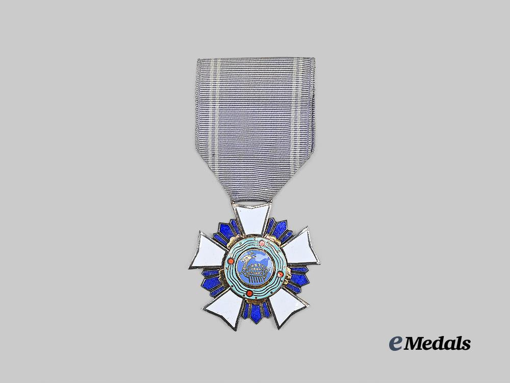 korea,_republic._an_order_of_military_merit,"_chungmu"_i_i_i_class_badge_e_medals__w8801_2