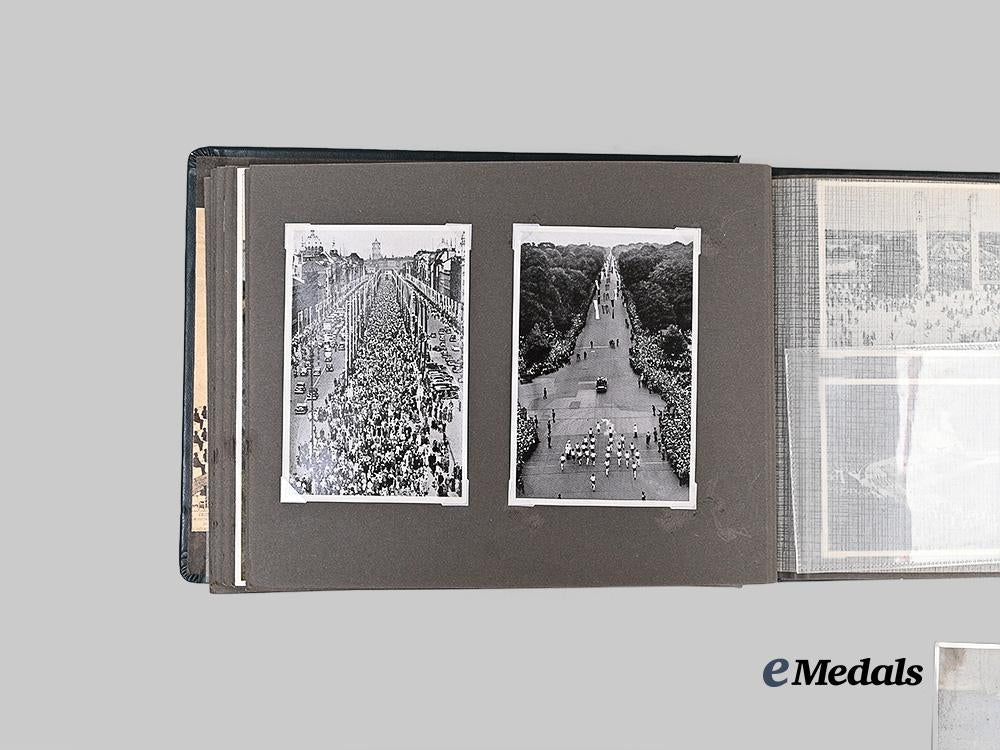 germany,_luftwaffe._a_lot_of_photos_albums_and_documents_to_hauptmann_karl_sauer,_battle_of_britain_p_o_w_e_medals__w8802_21
