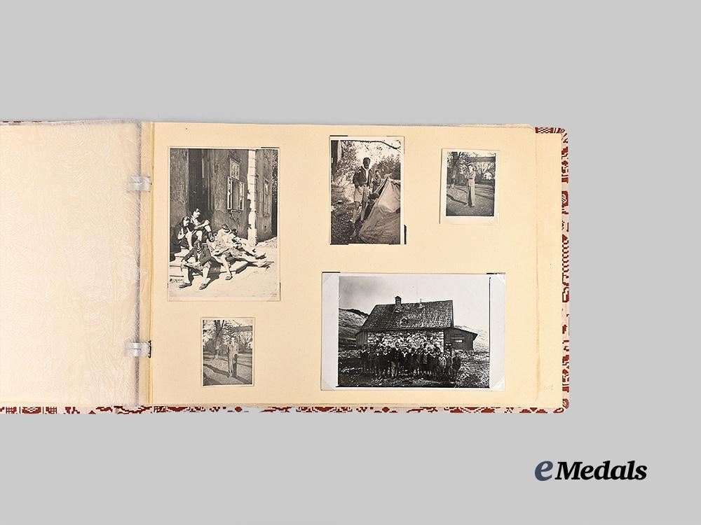 germany,_luftwaffe._a_lot_of_photos_albums_and_documents_to_hauptmann_karl_sauer,_battle_of_britain_p_o_w_e_medals__w8802_37