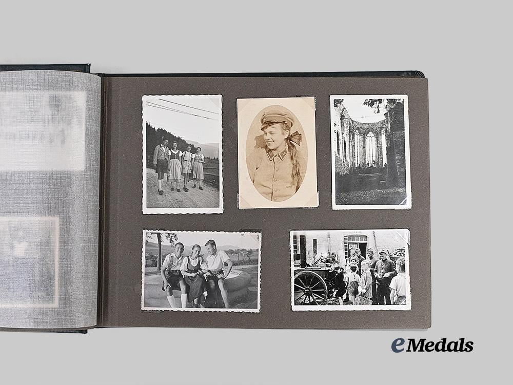 germany,_luftwaffe._a_lot_of_photos_albums_and_documents_to_hauptmann_karl_sauer,_battle_of_britain_p_o_w_e_medals__w8802_6