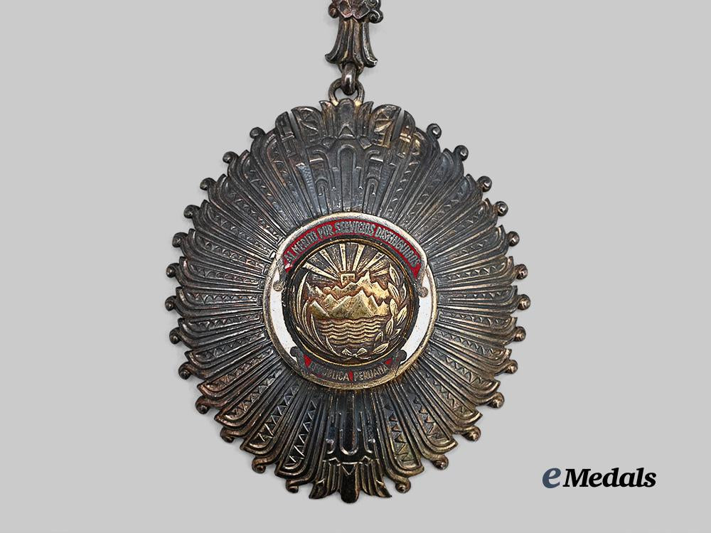 peru,_republic._an_order_of_merit_for_distinguished_services,_i_class_grand_cross_set,_by_the_lima_national_mint,_c.1930_e_medals__w8812_4