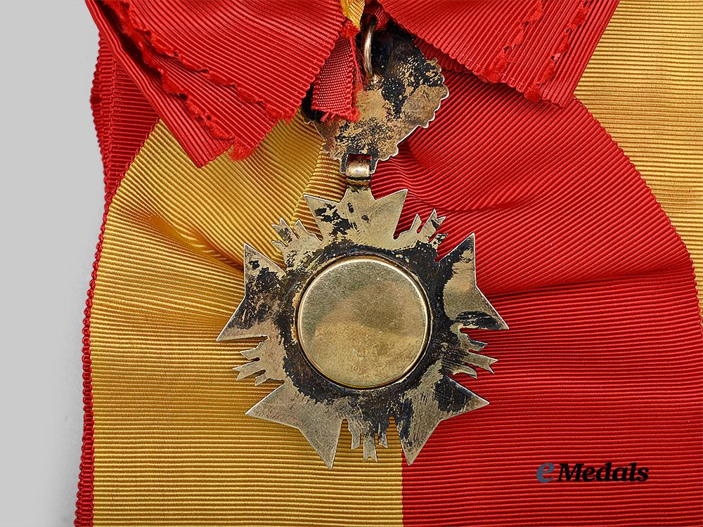 nicaragua,_republic._an_order_of_miguel_larreynaga,_first_class_grand_cross_set,_c.1970_e_medals__w8819_6