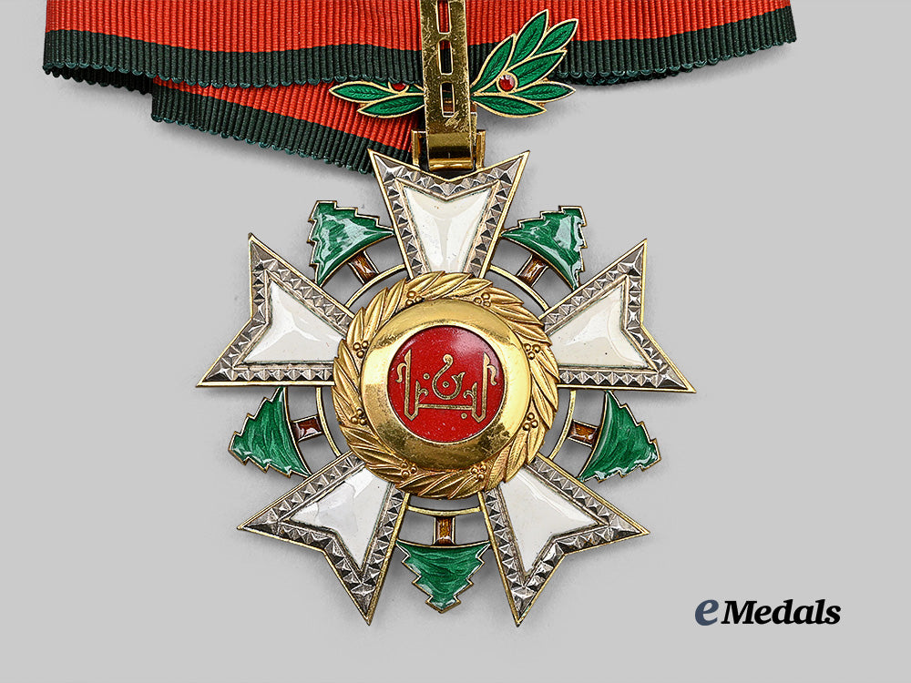 lebanon,_republic._a_national_order_of_the_cedar,_i_i_i_class_commander_e_medals__w8826_3
