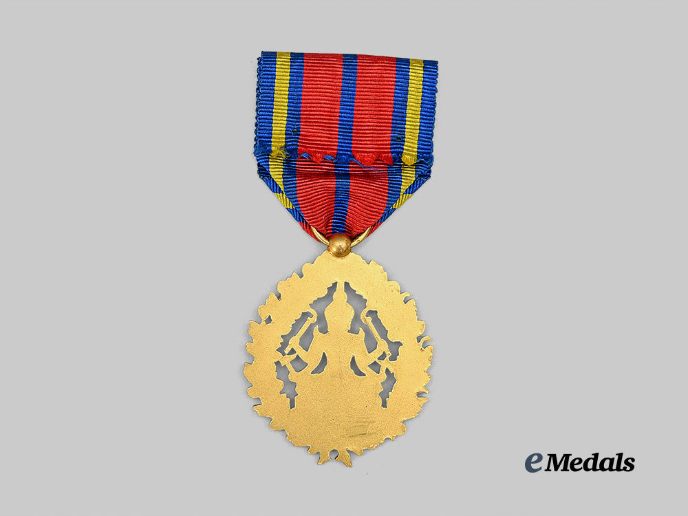 cambodia,_kingdom._a_medal_of_labour,_first_class,_c.1950_e_medals__w8845_4