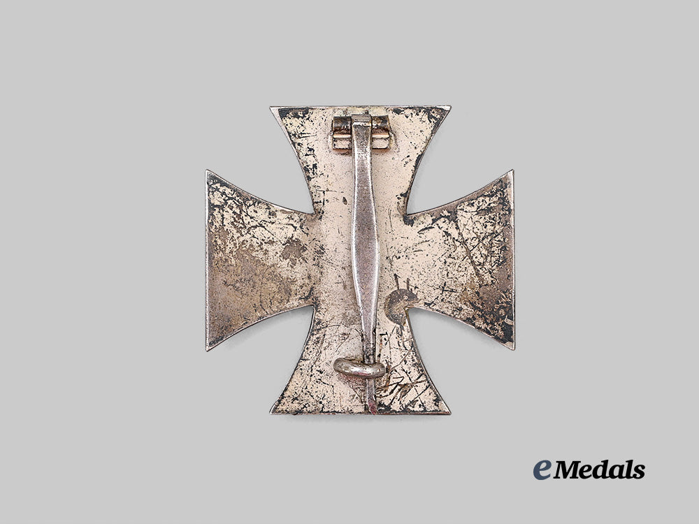 germany,_wehrmacht._a1939_iron_cross_i_class,_with_case,_by_wilhelm_deumer_e_medals__g62900_6