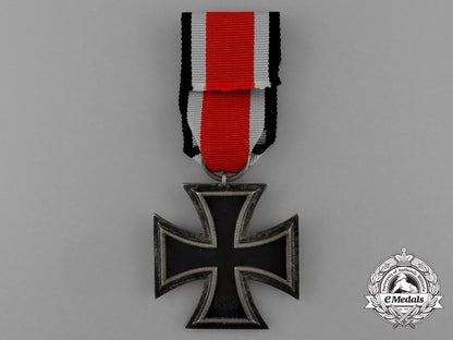 an_austrian_made_iron_cross1939_second_class_by_friedrich_orth_in_its_original_packet_of_issue_e_0036