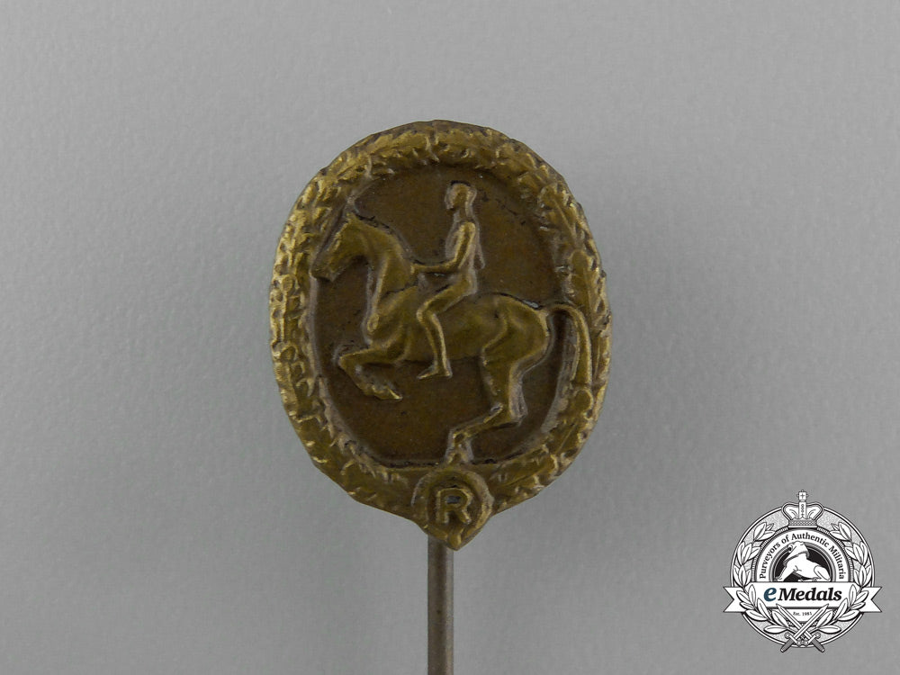 a_mint_cased_bronze_grade_german_equestrian_badge_and_stick_stick_pin_by_l._chr._lauer_e_0079