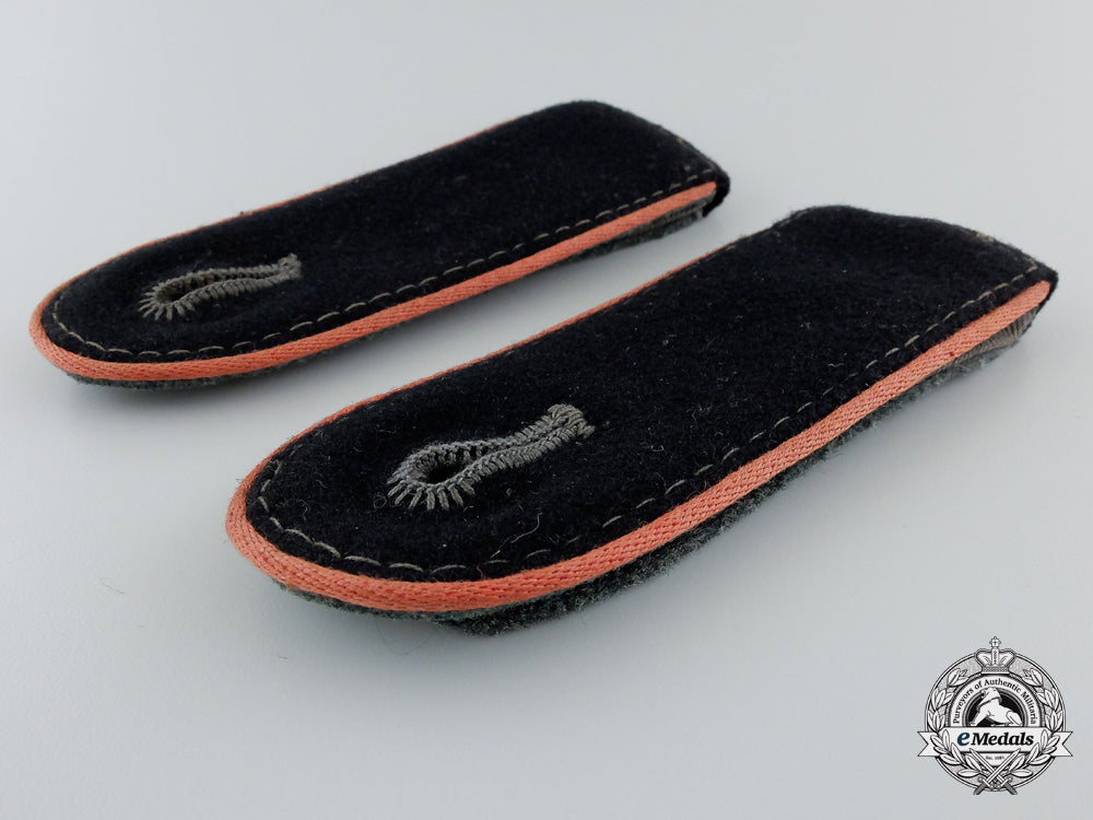 germany._a_pair_of_waffen-_ss_panzer_em’s_shoulder_straps_e_016_1