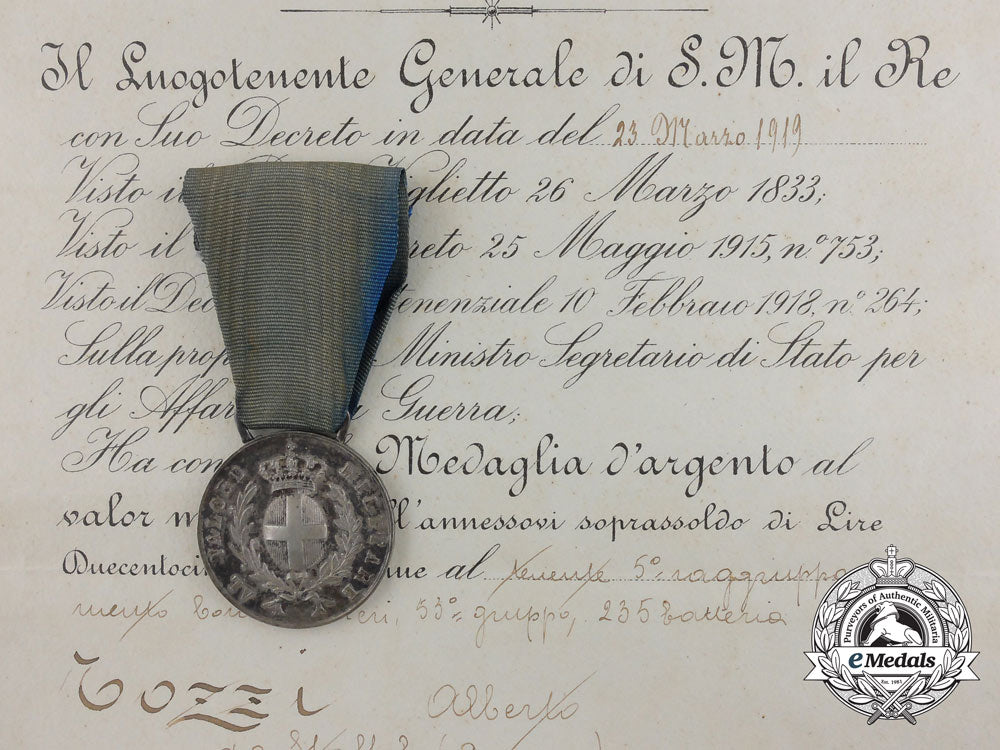 italy,_kingdom._an_al_valore_militare_medal_with_its_award_document_to_alberto_gozzi_e_0438_1_1_1