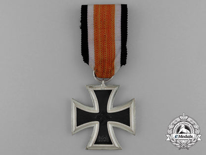 a_mint_iron_cross1939_second_class_by_scarce_maker_berg&_nolte_in_its_original_packet_of_issue_e_0481