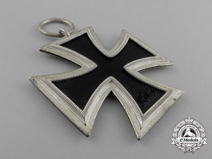 a_mint_iron_cross1939_second_class_by_scarce_maker_berg&_nolte_in_its_original_packet_of_issue_e_0485