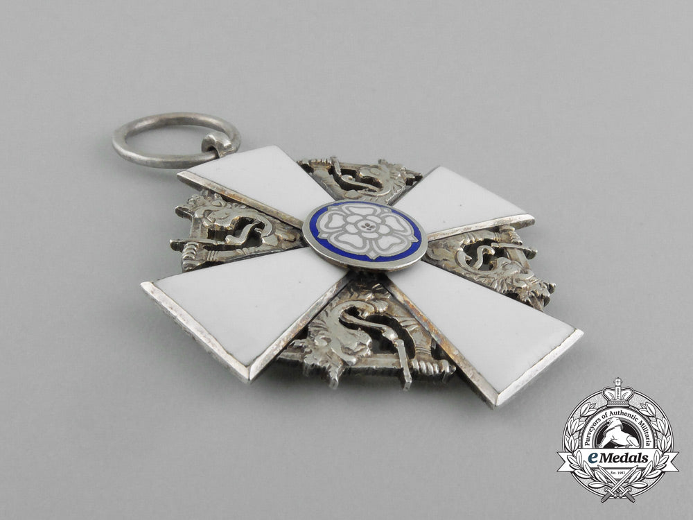 a_finnish_order_of_the_white_rose,_knight2_nd_class_e_050_1