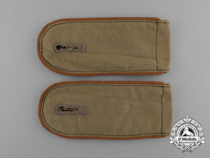 a_matching_pair_of_luftwaffe_signals_enlisted_man’s_tropical_shoulder_boards_e_0592