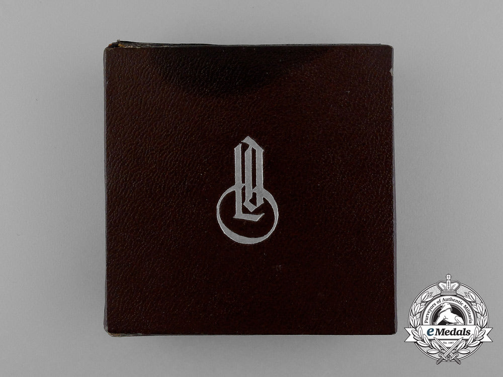 a_gold_grade_drk_german_red_cross_sister’s_cross_in_its_original_case_of_issue_e_0709