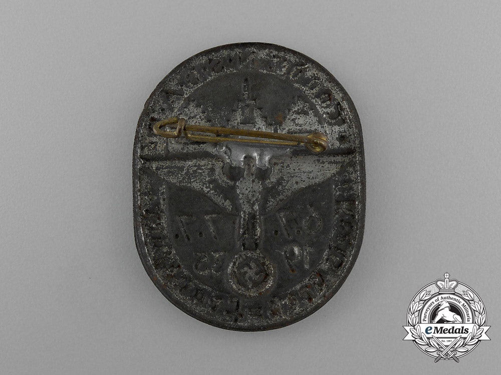a1935_greater_frankfurt_area_day_of_the_nsdap_badge_e_0737