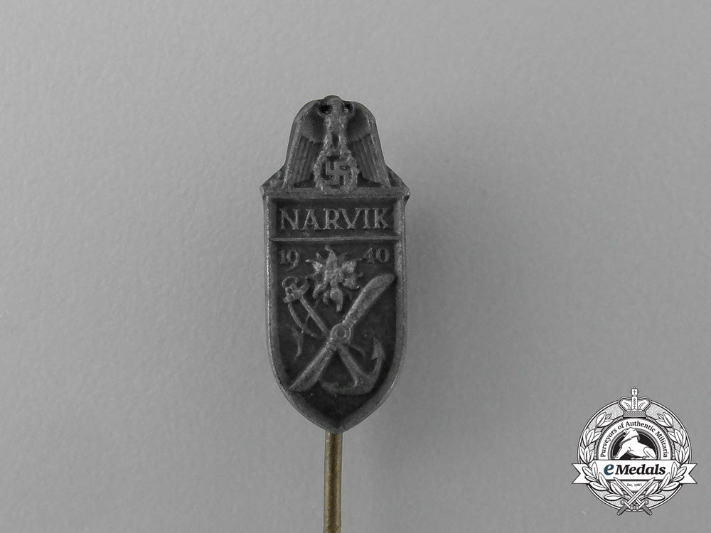 a_narvik_shield_miniature_stick_pin_e_0783