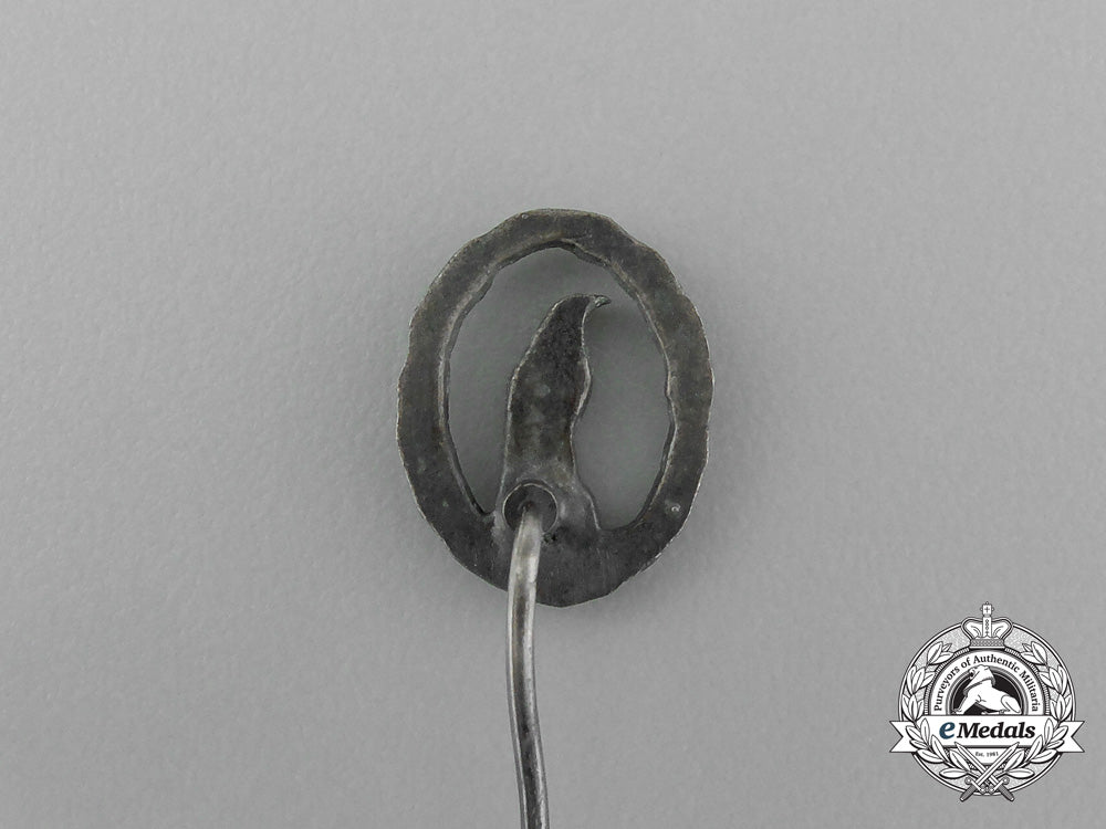 a_scarce_retired_pilot's_badge_miniature_stick_pin_e_0788