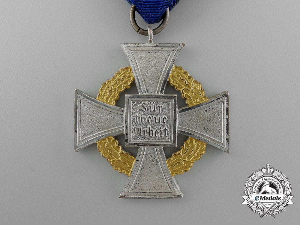 a_special_grade_faithful_service_award_for50_years_of_loyal_work;1_st_class_e_0887