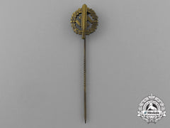 A Sa Gold Grade Sports Badge Miniature Stick Pin