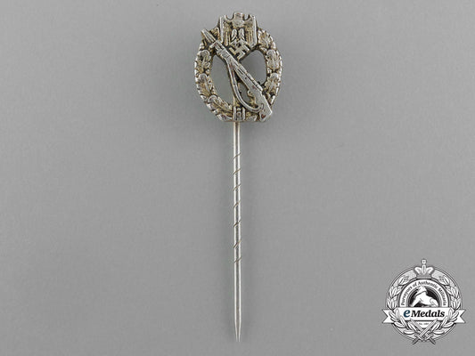 germany,_heer._a_three-_piece_construction_infantry_assault_badge_stickpin_e_0926