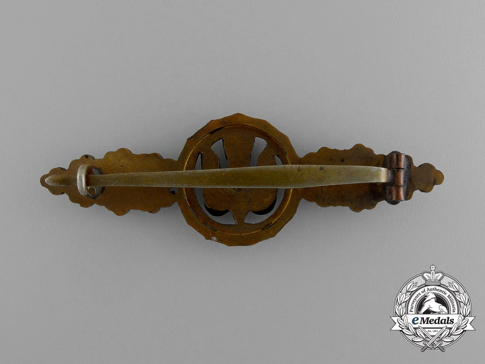 an_early_bronze_grade_luftwaffe_squadron_clasp_for_bomber_pilots_in_its_original_case_of_issue_e_0964