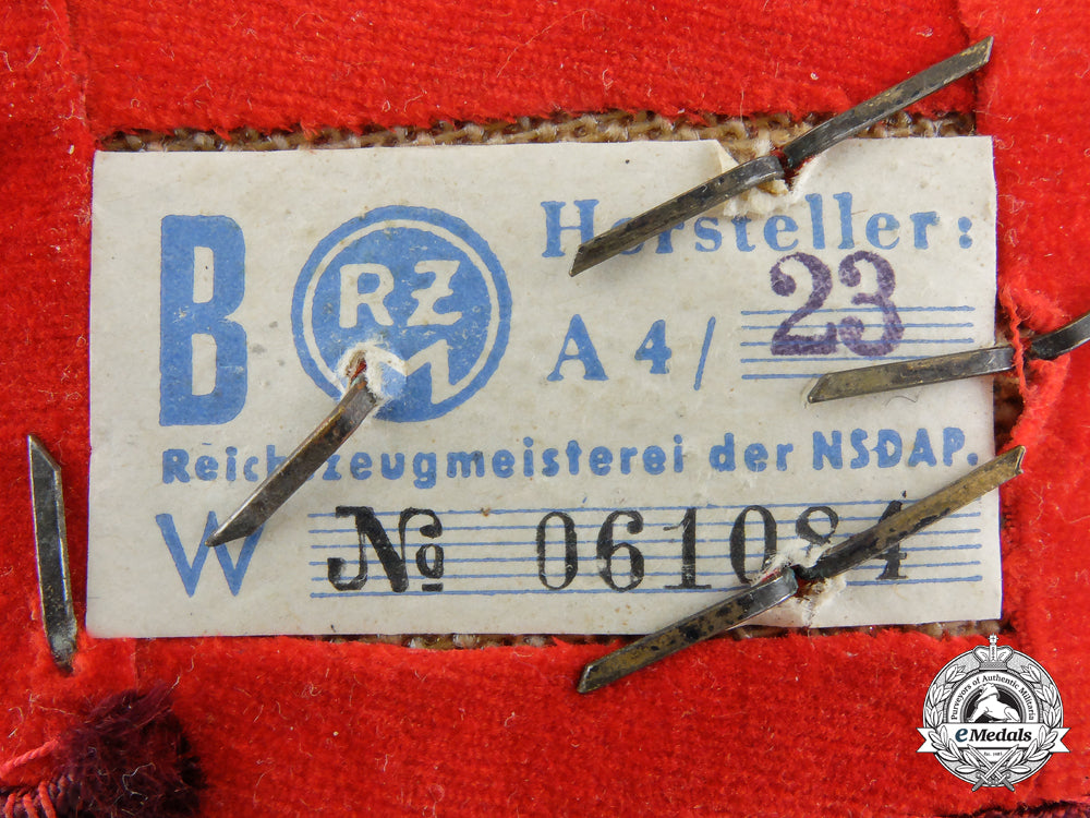 an_nsdap_district(_gau)_level_einsatzleiter(_action_leader)_collar_tab_e_098