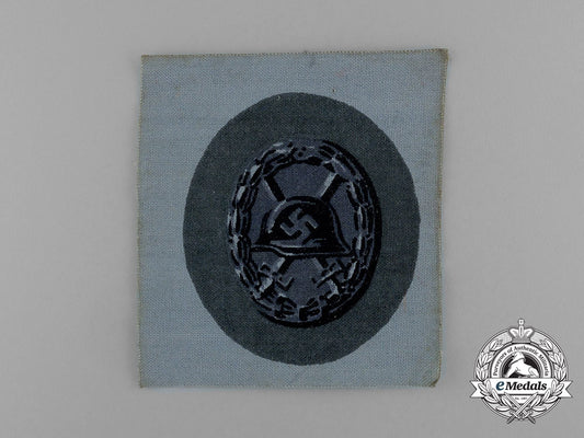 a_mint_scarce_cloth_version_black_wound_badge_e_1003